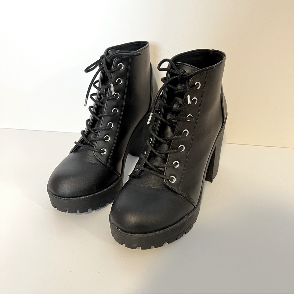 H&M Shoes US 8.5